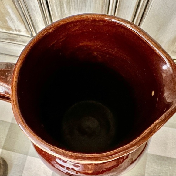 VINTAGE, STONEWARE PITCHER. EARLY 20TH CENTURY. TWO-TONE DESIGN - Picture 6 of 8